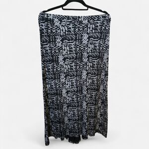 Billabong Monochrome Patterned Maxi Skirt